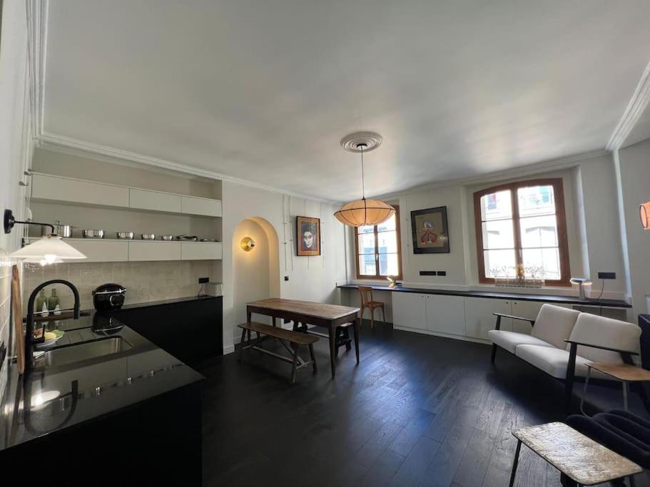 Suite Versailles Quartier Saint-Louis 6 Personnes المظهر الخارجي الصورة